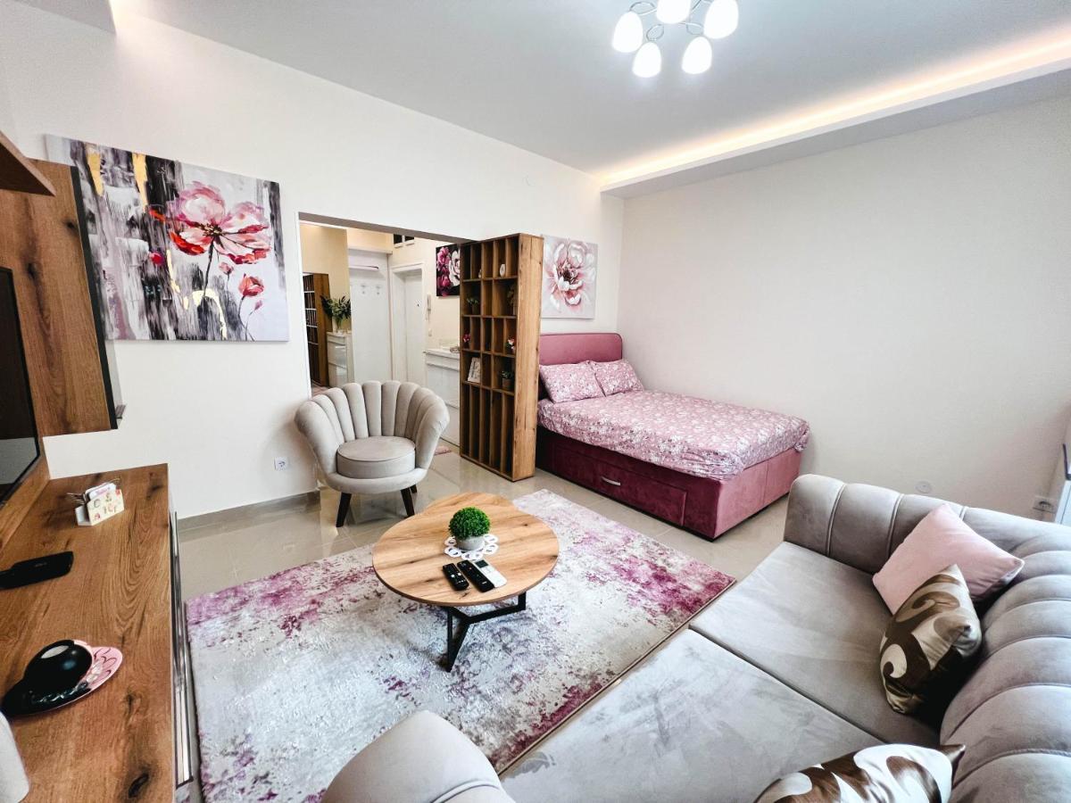 Old Town Luxury Suites Belgrad Exteriör bild