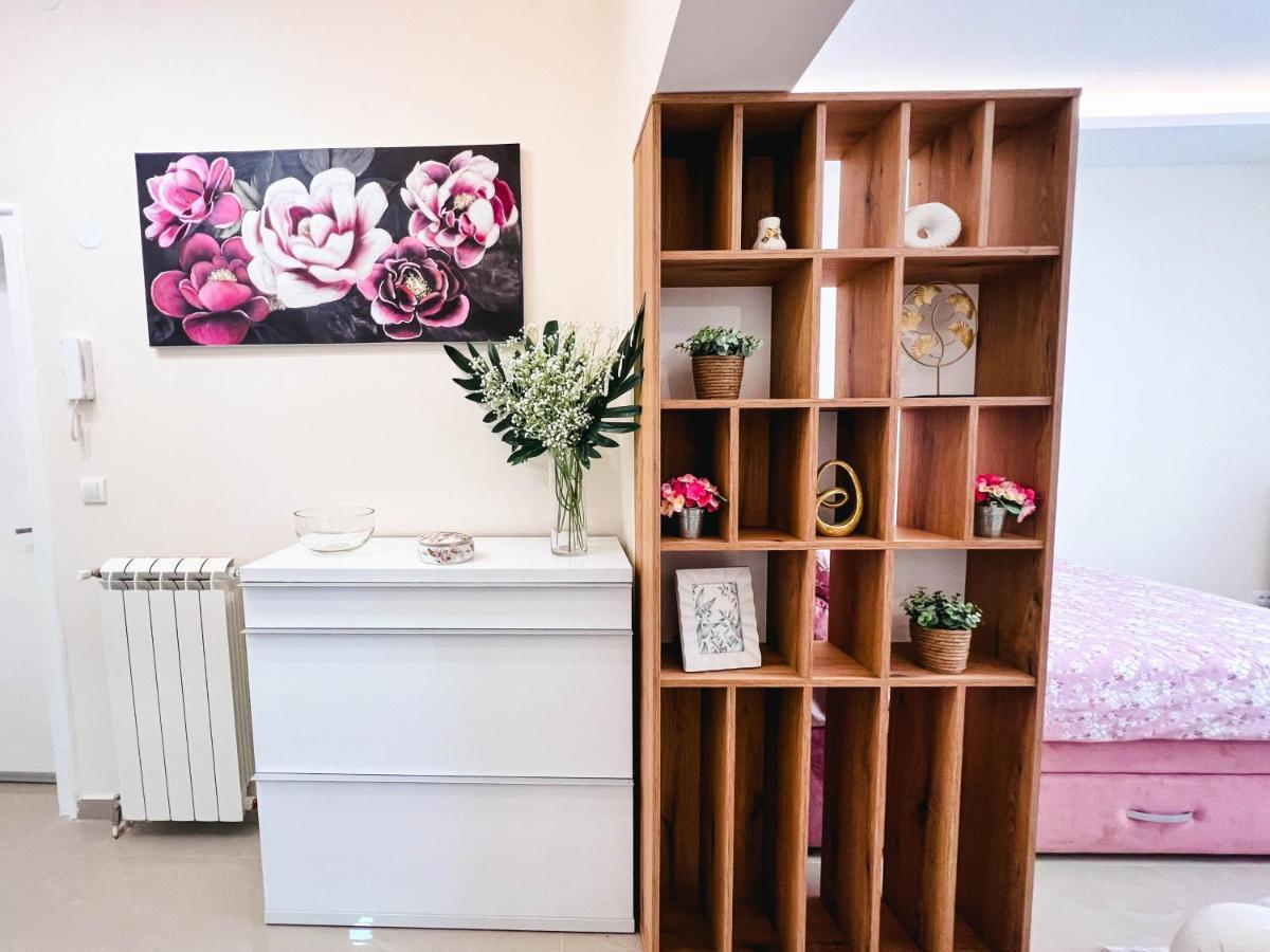 Old Town Luxury Suites Belgrad Exteriör bild