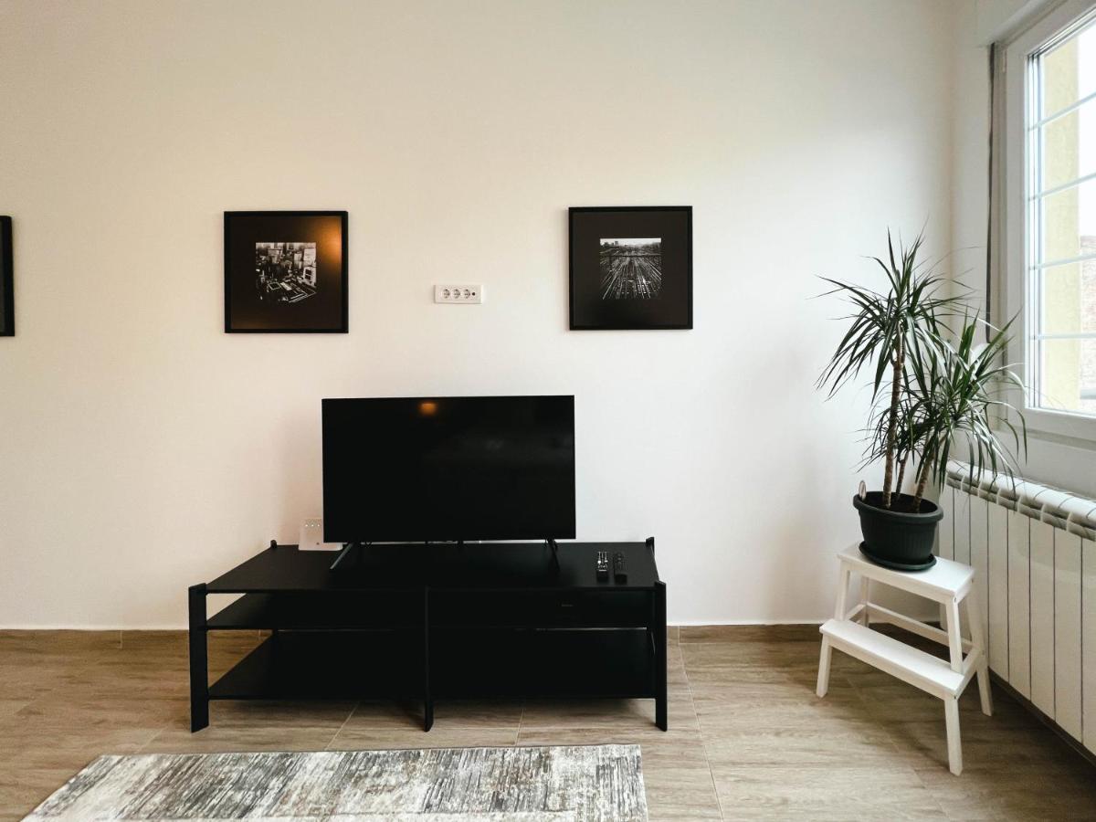 Old Town Luxury Suites Belgrad Exteriör bild